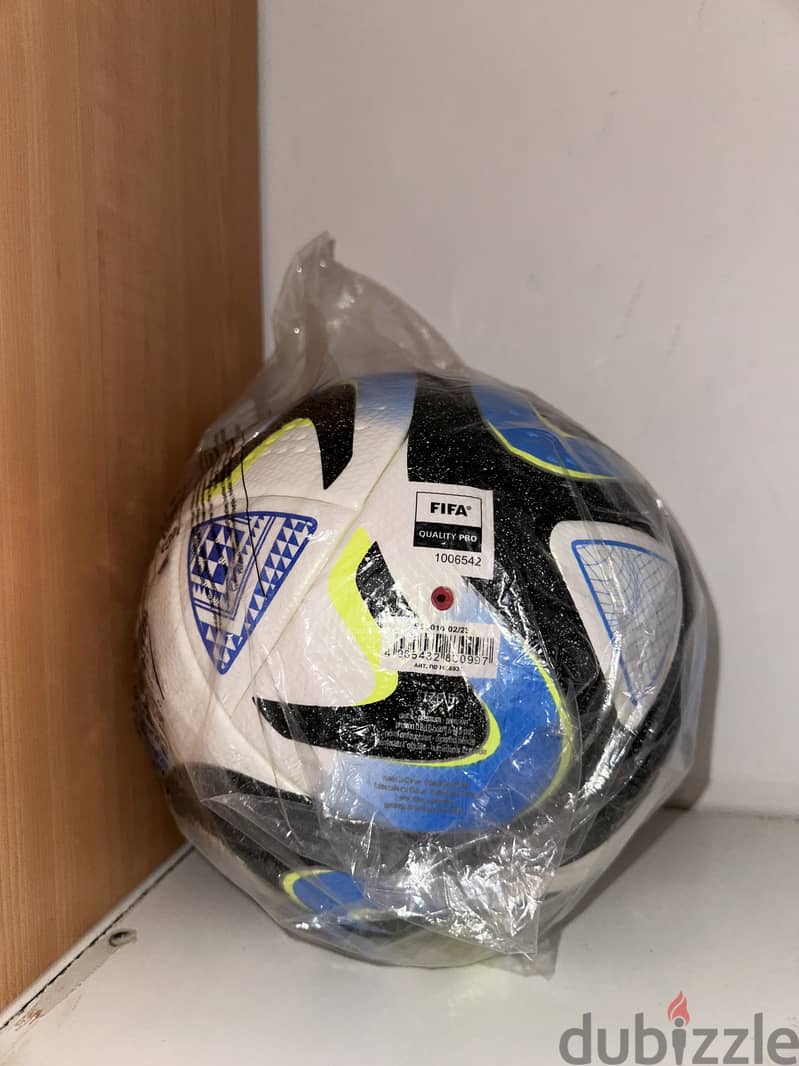 Adidas pro match ball 2