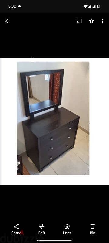 Dressing table