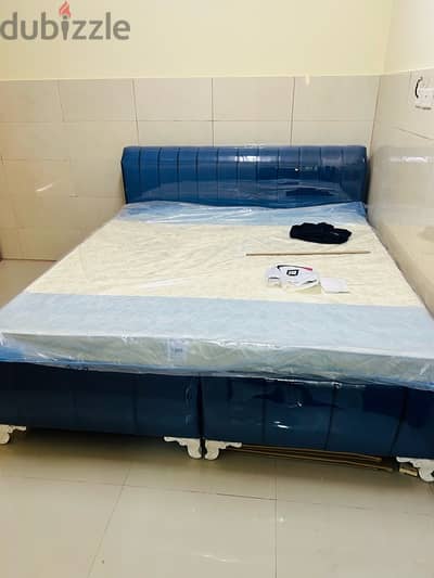 Divan Bed - 200x180 - Cushoned - Nevy Blue Family bed