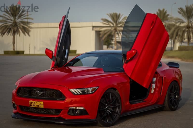 Ford Mustang Ecoboost 2015 with Original Lambo Doors 0