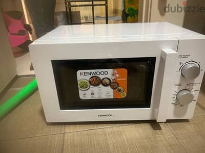 Kenwood Microwave(20L) NEAT and CLEAN Rarely used only for 3 months