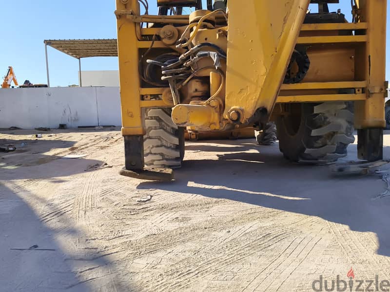 For Sale: JCB 3CX Backhoe Loader – OMR 2,500 1