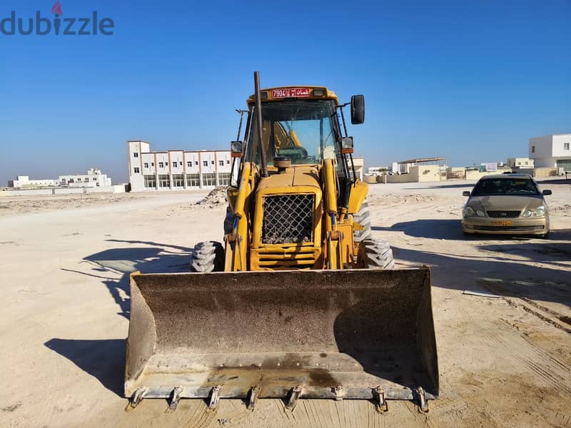 For Sale: JCB 3CX Backhoe Loader – OMR 2,500 2