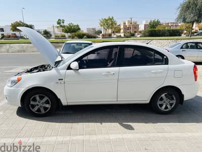 Hyundai Accent 2010