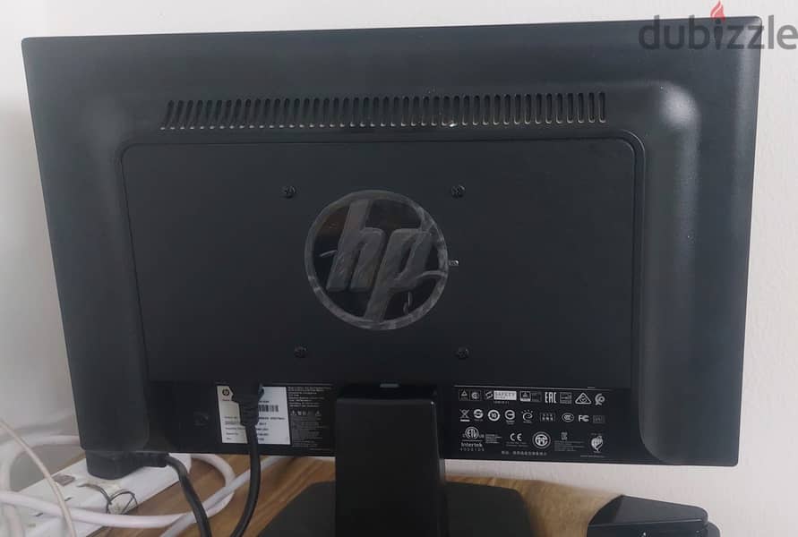 HP MONITOR 1