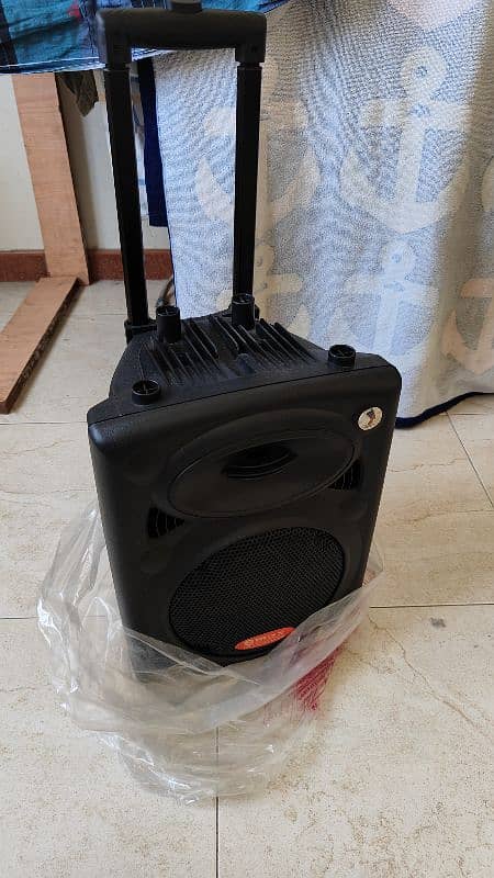 portable speaker rarely used 0