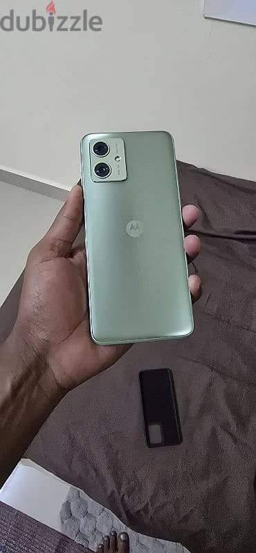 Motorola G64 5G 12gb ram 256gb storage 2