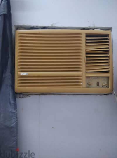 Sanyo AC