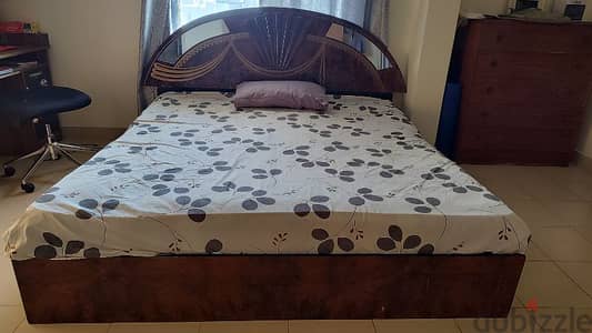 double bed with mattress