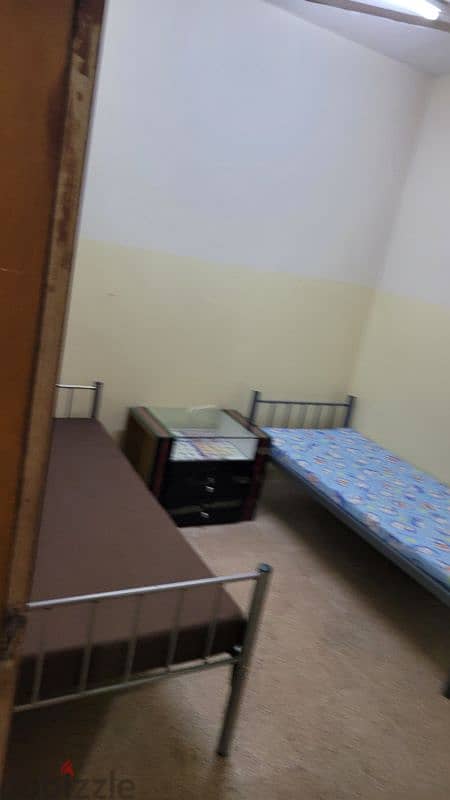 BED SPACE AND ROOM FOR NENT RUWI Only Indians 8