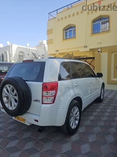 Suzuki Grand Vitara Full Automatic,Family used,Good Condition.