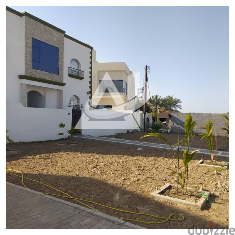 ADV409**Spacious Standalone Commericail Villa for Rent In Mawaleh Sout 1