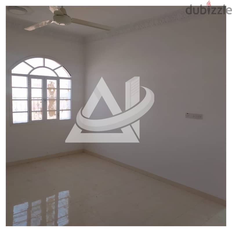 ADV409**Spacious Standalone Commericail Villa for Rent In Mawaleh Sout 13