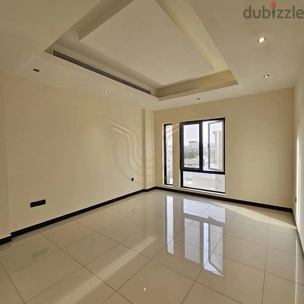 AL QURUM | EXCELLENT 2 BR APARTMENT FOR RENT 5