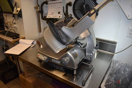 HOBART AUTOMATIC SLICER.