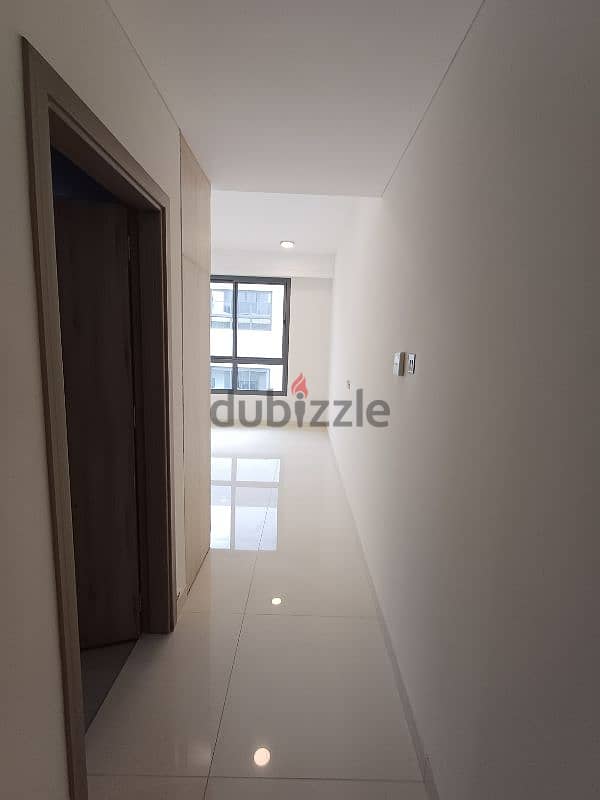 Apartment for rent in Al Qurm funzone للأجار في القرم مقابل 5