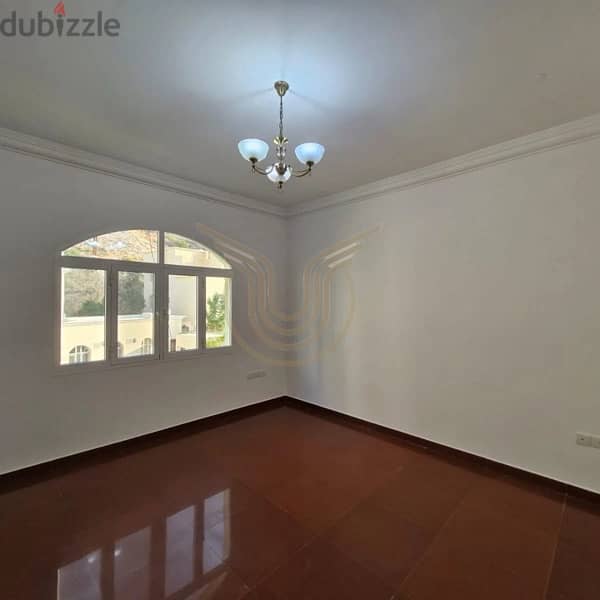 AL QURUM | LUXURIOUS 5+1 BR VILLA FOR RENT 4