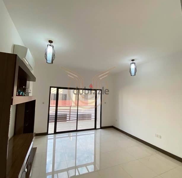 AL HAIL NORTH | LUXURIOUS 3 BR VILLA FOR RENT 3