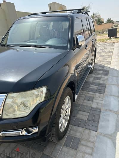 Mitsubishi Pajero 2015