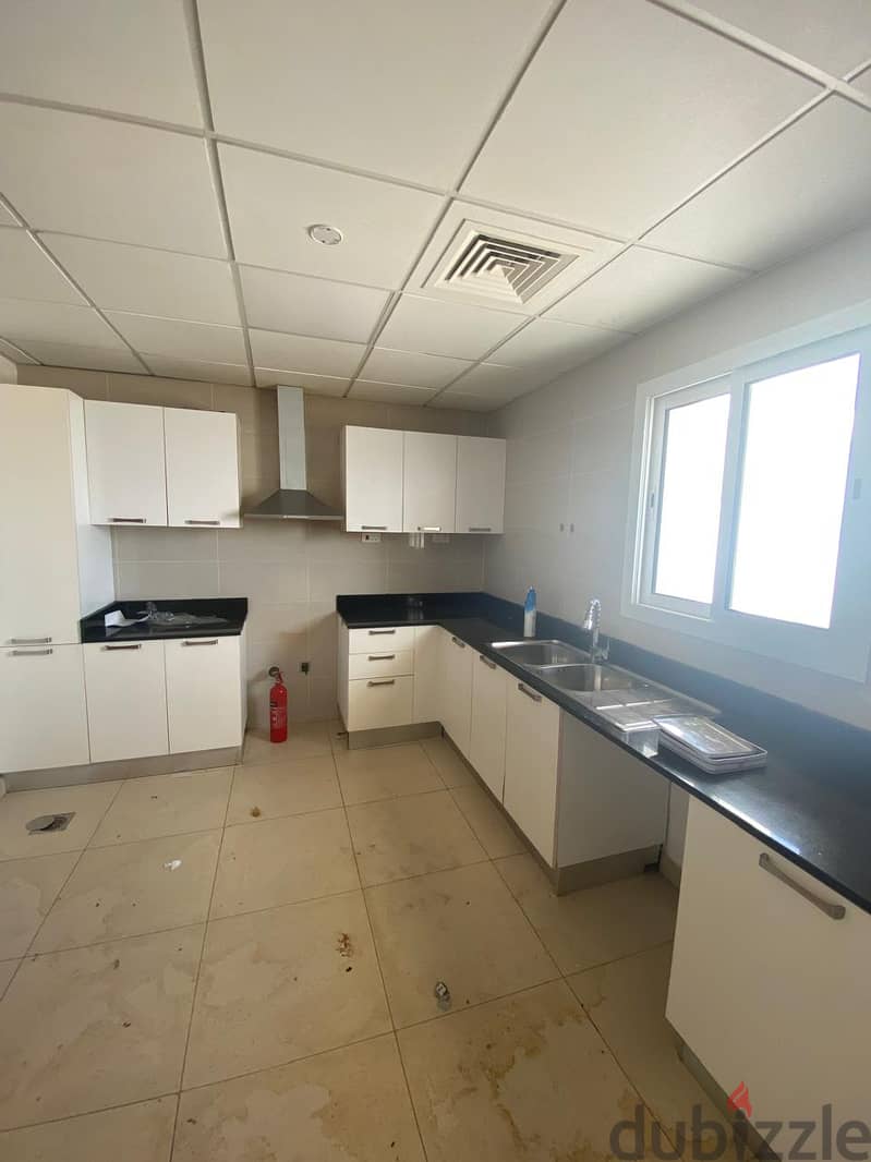 "SR-HS-735 Spacious Flat for Rent in Al Hail North 6