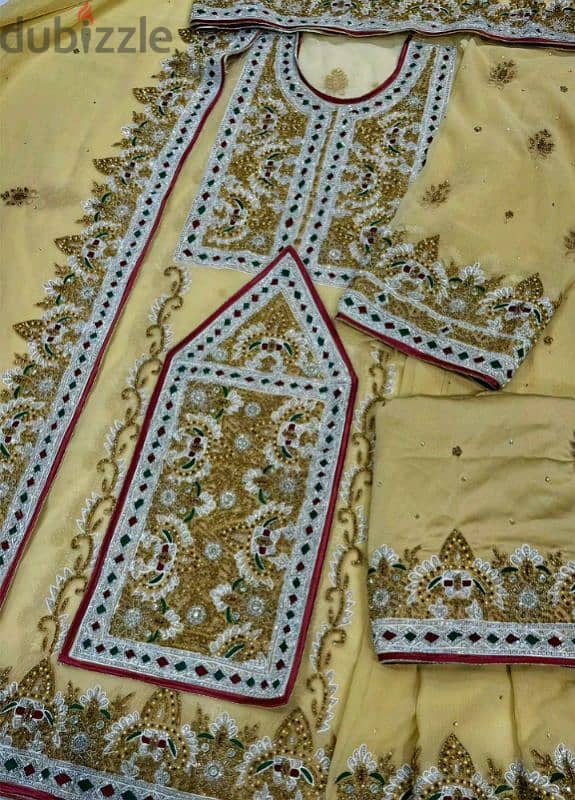 baloshi traditional dress Balochi wedding dress available 1