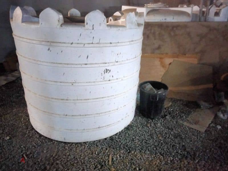 water tank 600 gallon. . 3 no (each RO=40} 0