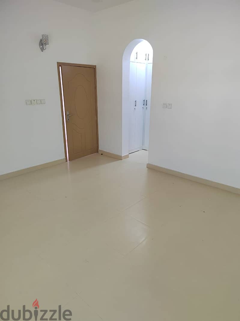 For Rent 8BHK - Al Moubaila 2