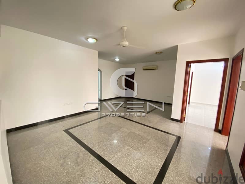 Spacious 4 BHK Villa for Rent in Prime Location - MSQ! 8