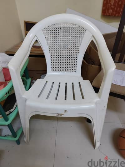 PLASTIC CHAIRS GOOD CONDITION  3 PCS