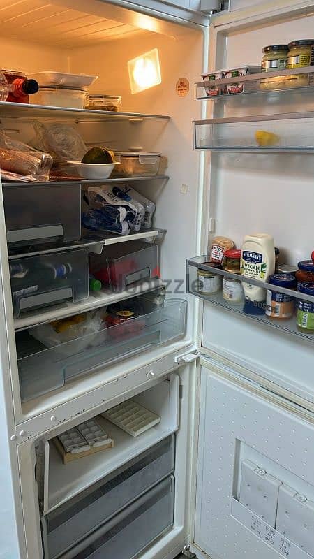 fridge for sale(serious buyers) 1