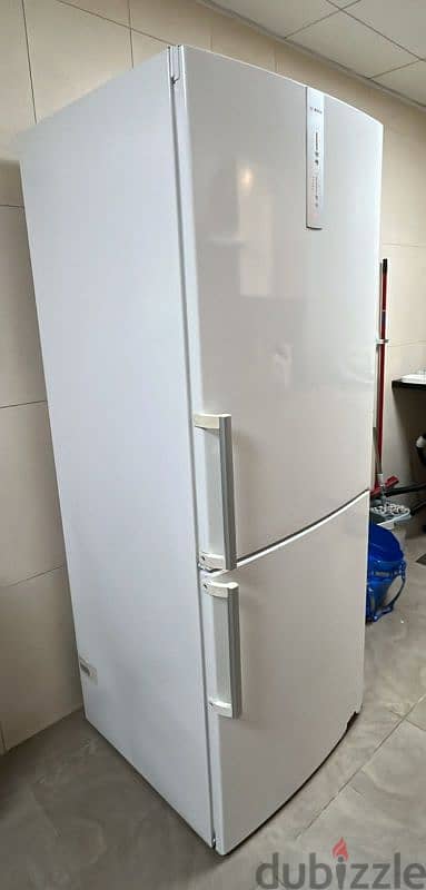 fridge for sale(serious buyers) 2