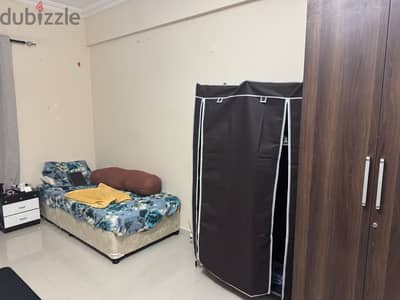 1 furnished apartment room is avalaible for rent in Al Khuwair