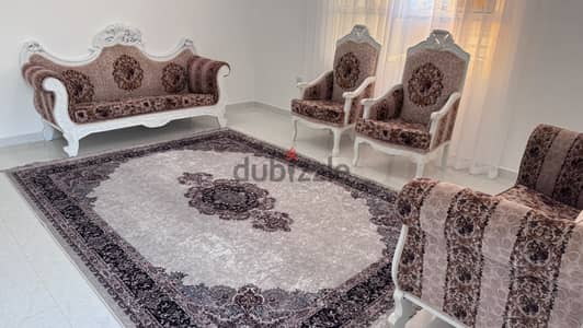 Classic sofa set