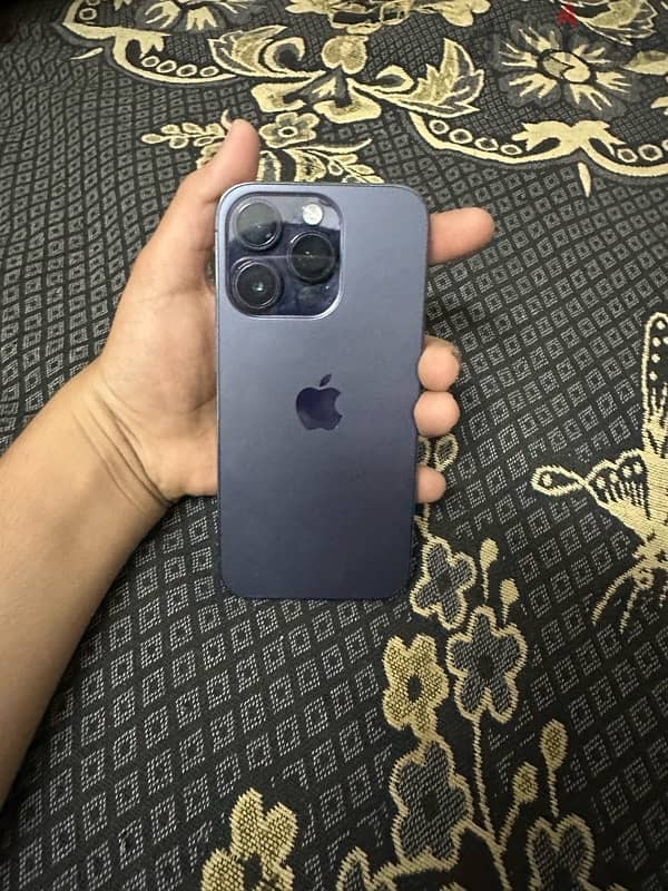 change iPhone 14 Pro 256gb Face ID working battery is change 4