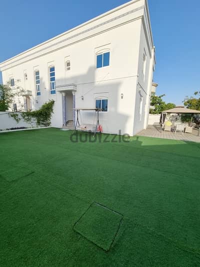 Sur Al Hadeed Townhouse