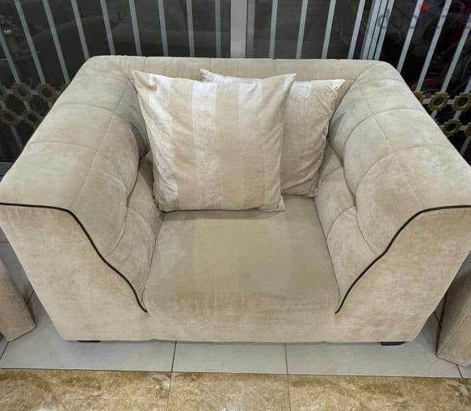 furniture for sale 0