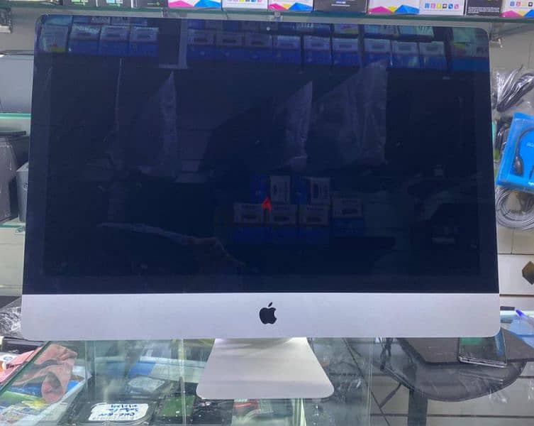 Apple I Mac 2017 All-in-One Pc CORE i5 27inch Ram 8GB/Storage 1TB 3