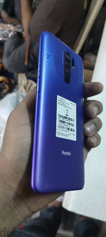 redmi phone salling  35 OMR 1