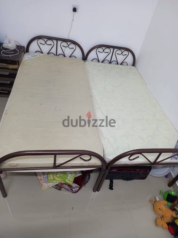 foldable metel single bed 2 pcs and single mattress 1 pcs 3