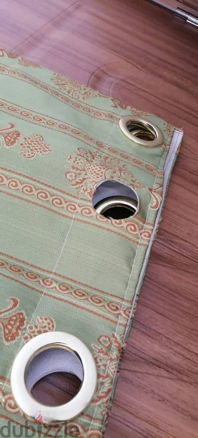 GOOD condition curtain cloth 5 nos for sale