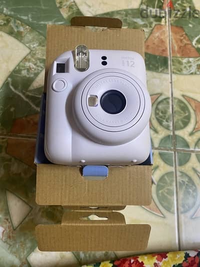 Instax Camera Mini 12  كاميرا فورية