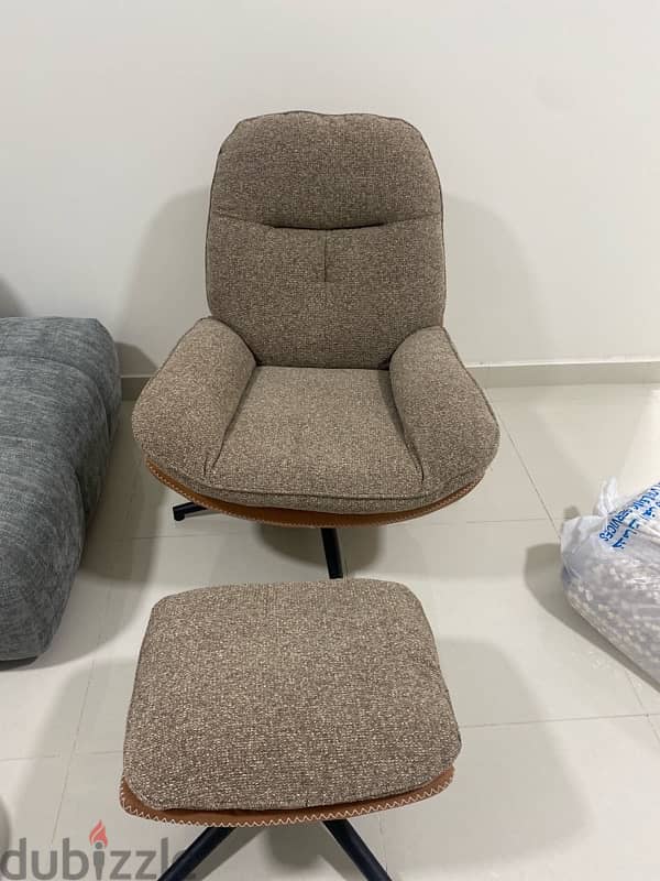 Relaxing chair for TV 0