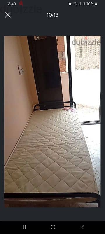 BEDSPACE AVAILABLE FOR LADY.