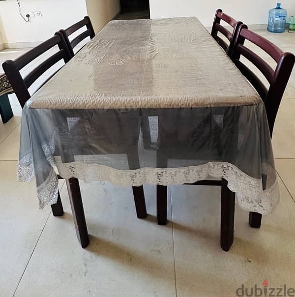 Dining table 0