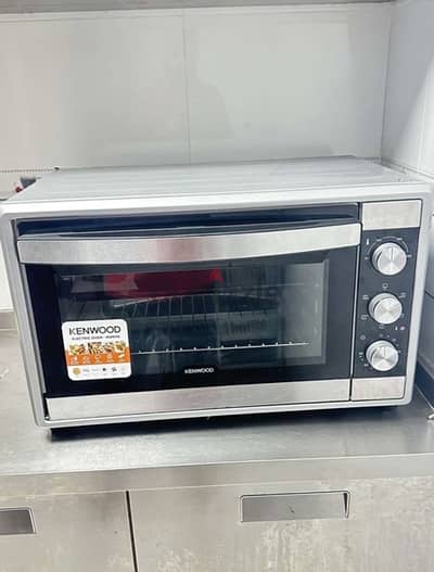 excellent condition oven