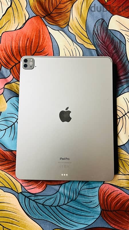 Good IPad Pro M2chip 6th Generation 512GB + Greenlion Magic Keyboard 3