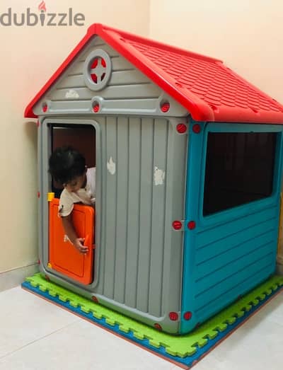 Toy house for sale