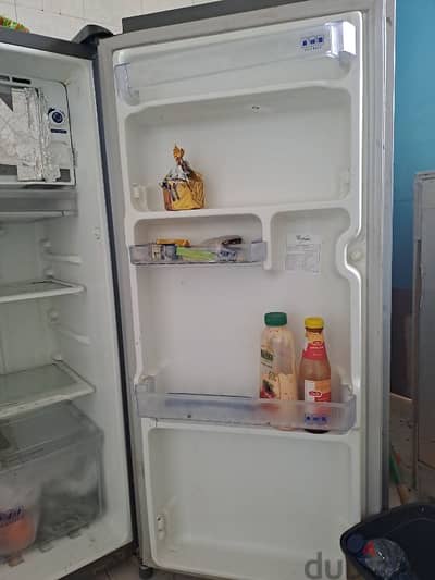 refrigerator single door