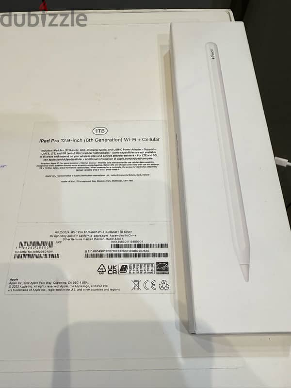 ipad pro 12.9 6 generation 1TB 5g with pencil 2 used 2