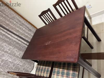 4-Seater Dining Table for Sale – Good Condition